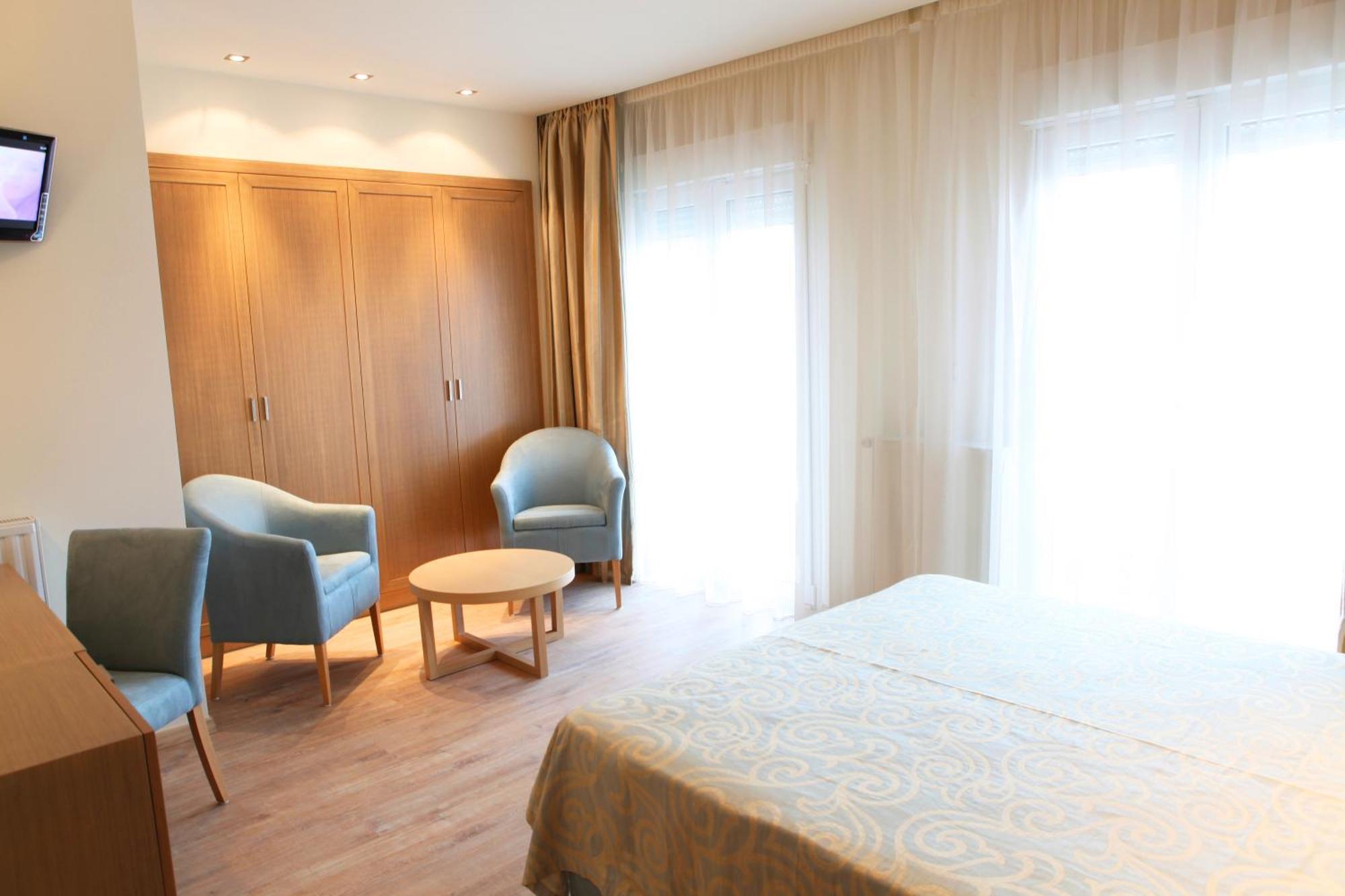 Hotel Alfa Edessa Exteriör bild